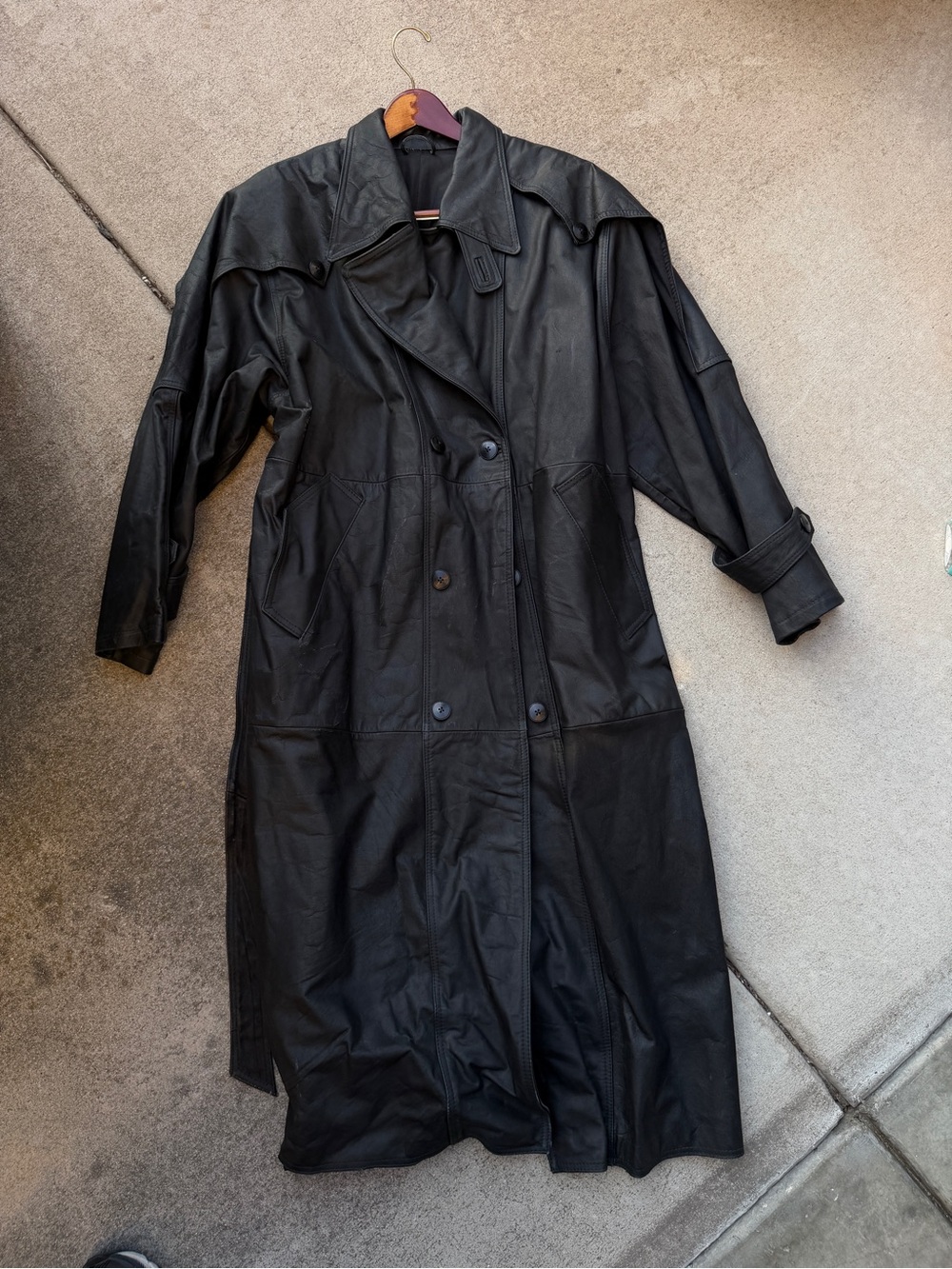Men’s Black Leather Trench Coat L Regular Long Belted Button Front Pockets